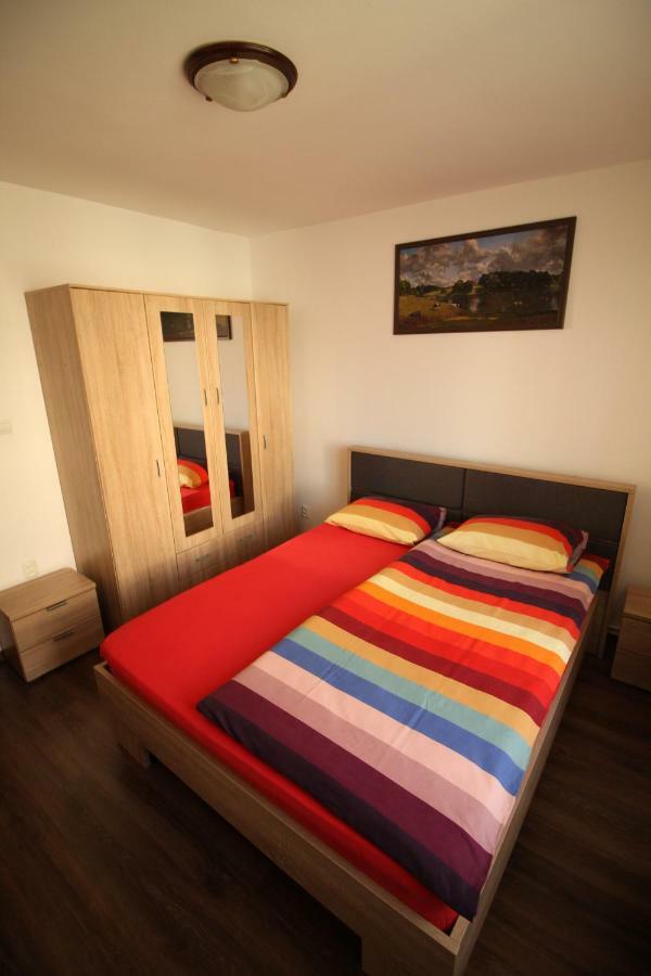 Orion Apartment เปรดัล ภายนอก รูปภาพ