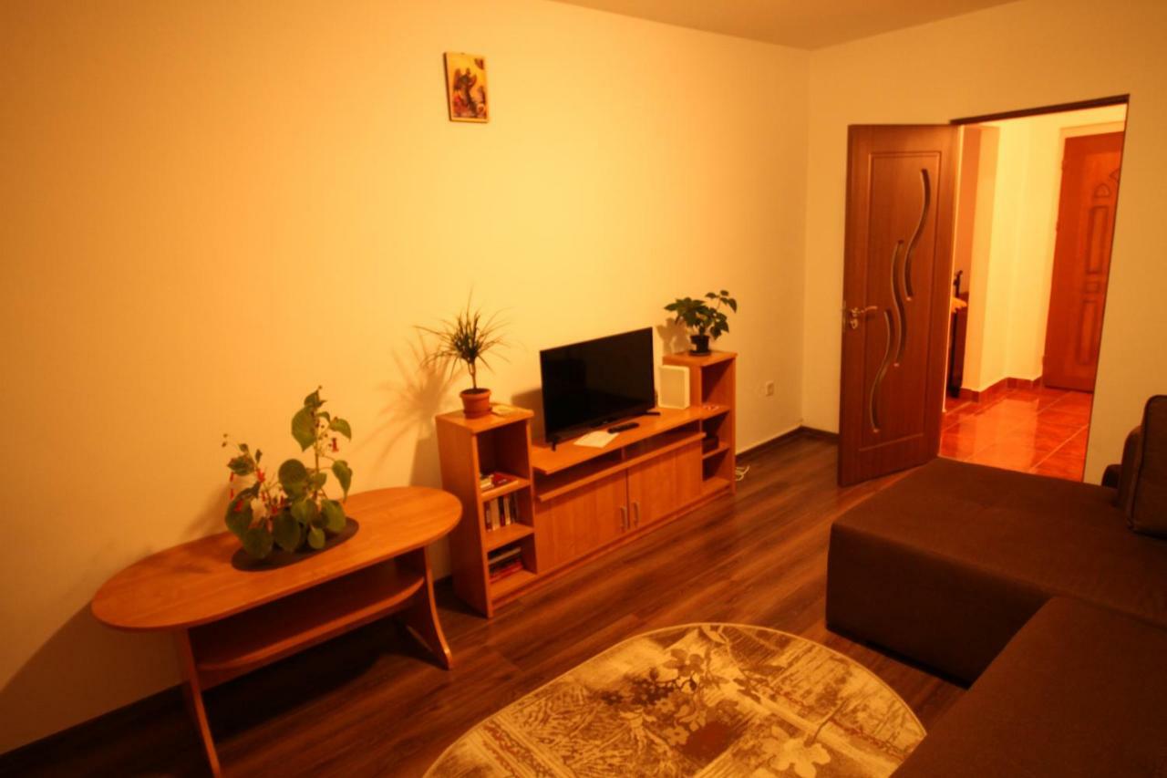 Orion Apartment เปรดัล ภายนอก รูปภาพ